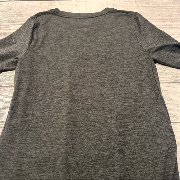 Women’s Athleta long sleeve top - Picture 6 of 12